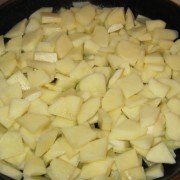 Жареная картошка с сосисками шаг 1