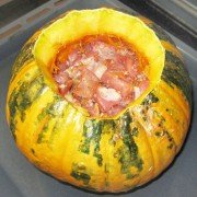Фаршированная тыква запеченная в духовке с гречкой и мясом шаг 3