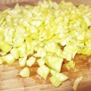 Фаршированные кабачки, запеченные в духовке шаг 2
