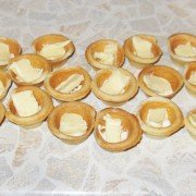 Тарталетки с икрой шаг 1 Тарталетки с икрой шаг 1