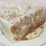 Йогуртовый торт с ананасами