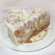 Йогуртовый торт с ананасами - финал
