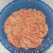 Гнезда из фарша с яйцом - шаг 3 Гнезда из фарша с яйцом - шаг 3