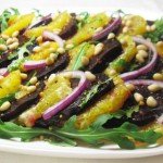 Свекольный салат с апельсином и рукколой