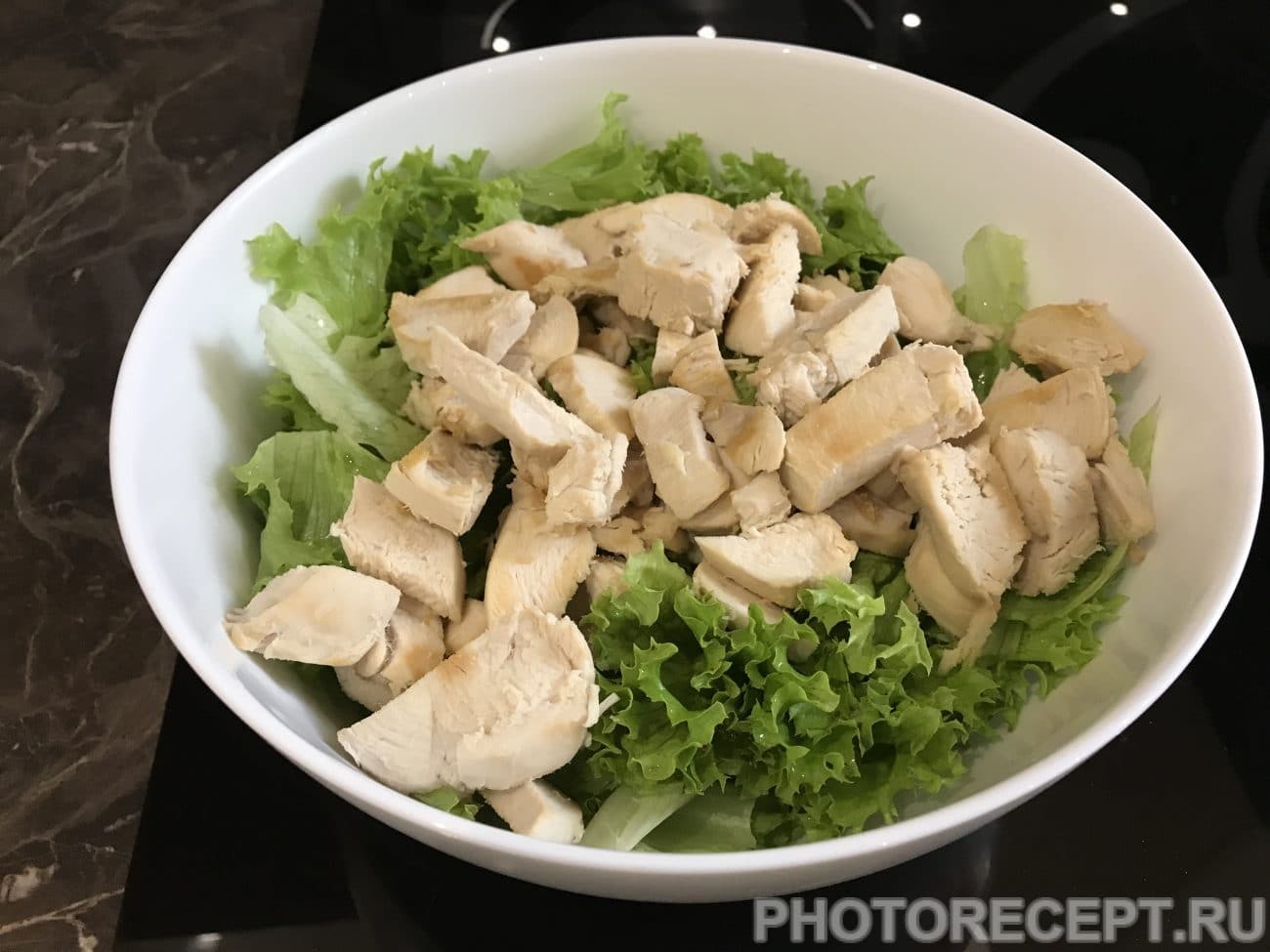 pictures Салат с курицей фисташками и виноградом изображения photo Салат с курицей фисташками и виноградом изображения