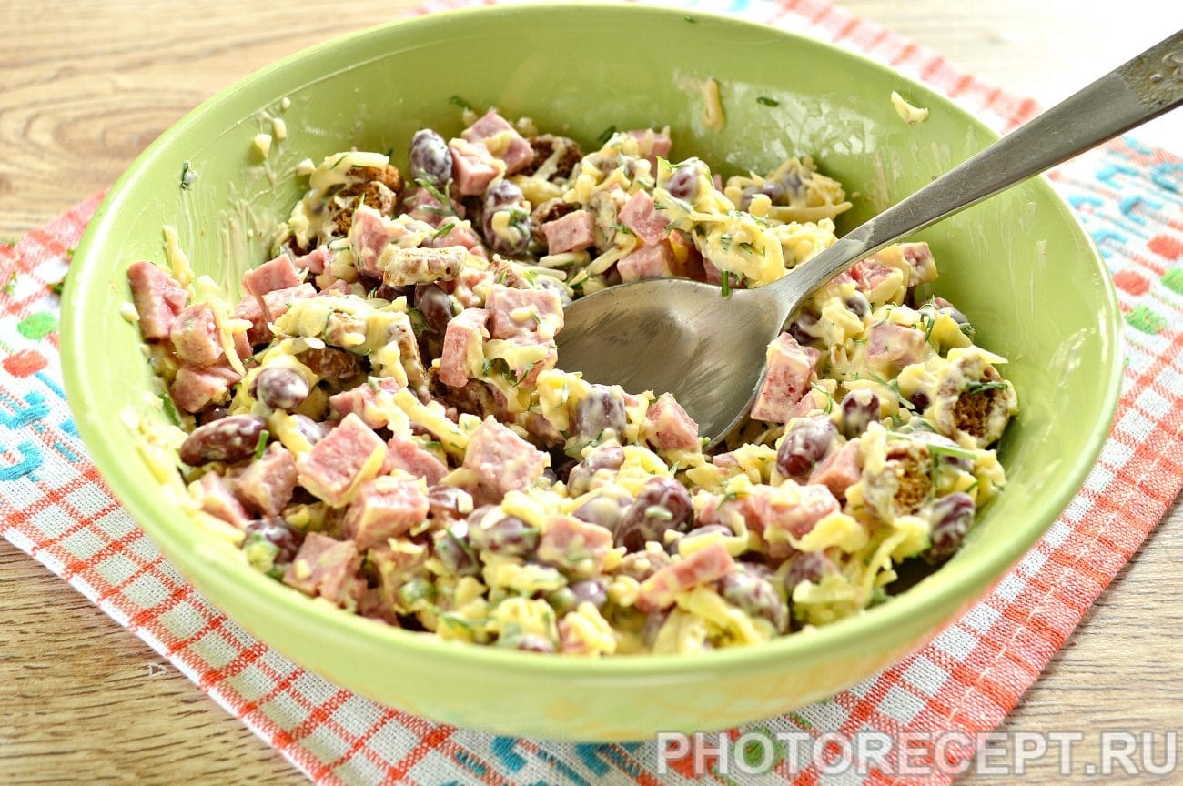 Салат С Фасолью И Сухариками Рецепт