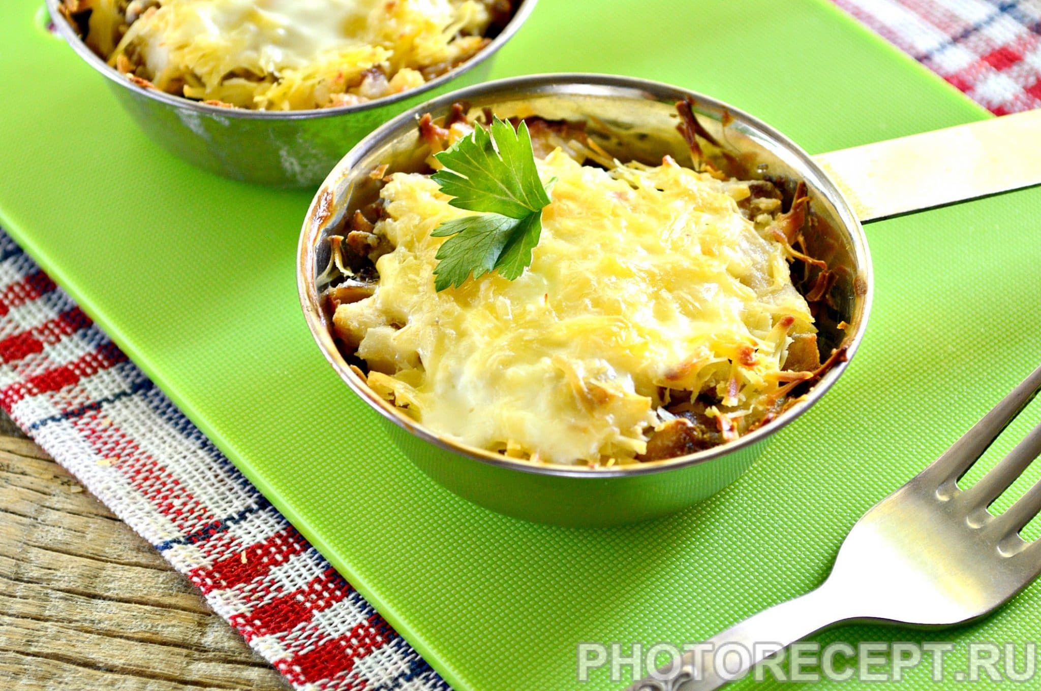 Жульен с курицей и грибами белыми рецепт с пошагово Жульен с курицей и грибами белыми рецепт с пошагово