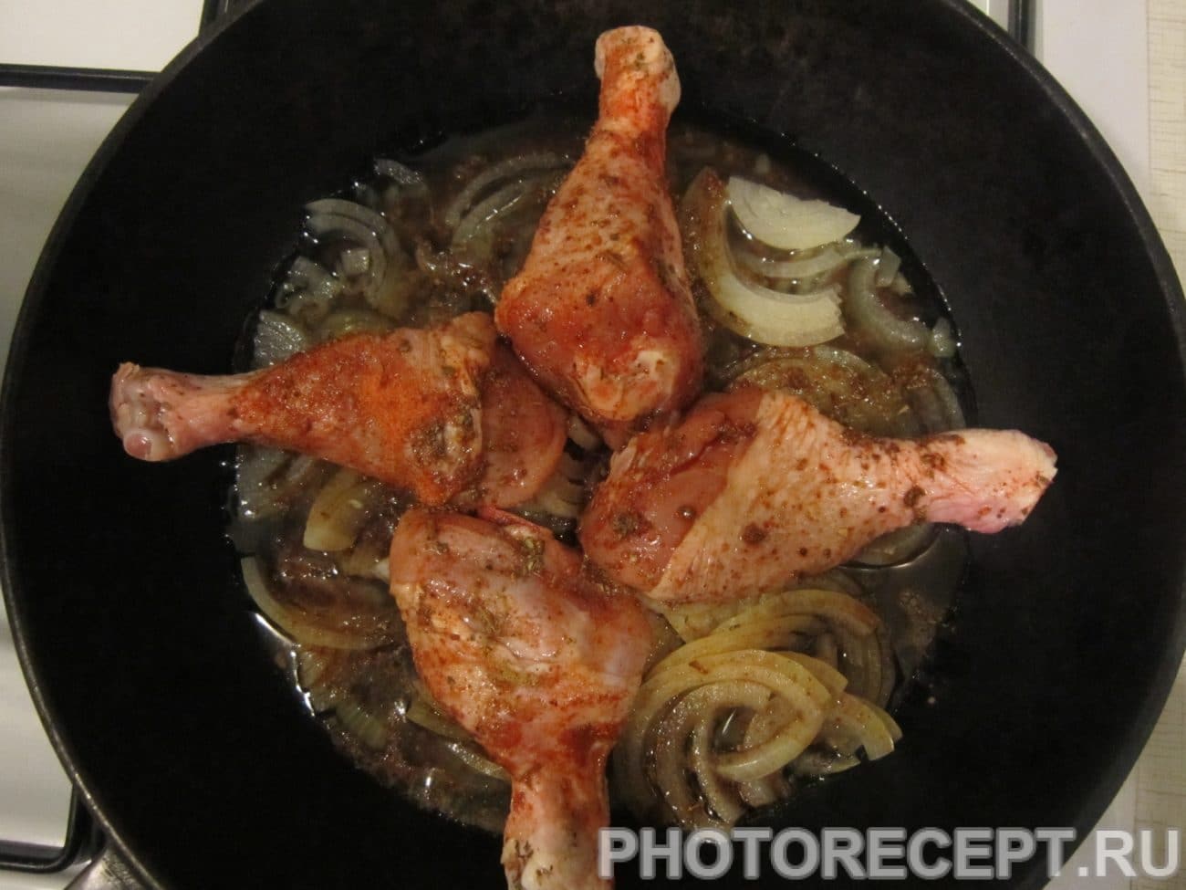 Курица на сковороде с подливкой пошаговый рецепт Курица на сковороде с подливкой пошаговый рецепт