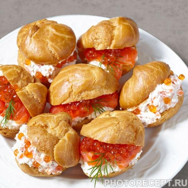 Профитроли с начинкой изображения Профитроли с начинкой изоражения