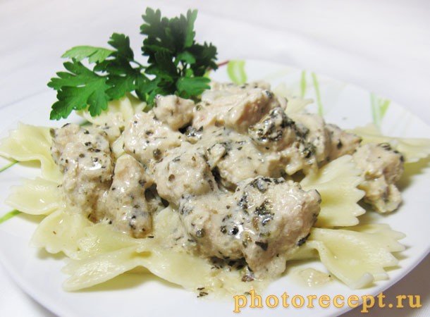 http://www.photorecept.ru/wp-content/uploads/2013/01/kurinoe-file-v-slivochnom-souse-s-bazilikom-img.jpg