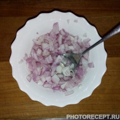 Фото рецепта - Традиционная Селедка под шубой семейный рецепт - шаг 5
