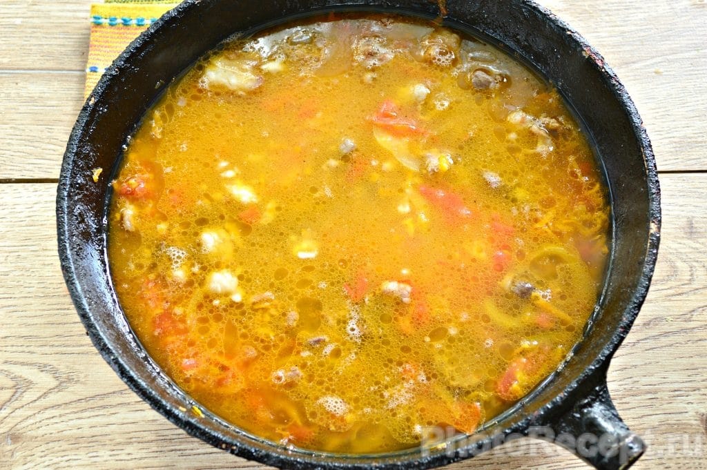 овощное рагу с бараниной баклажанами и кабачком. 7 13. овощное рагу с бараниной баклажанами и кабачком фото. овощное рагу с бараниной баклажанами и кабачком-7 13. картинка овощное рагу с бараниной баклажанами и кабачком. картинка 7 13. Среди восточных блюд особое место занимает Дымляма. Слово происходит от узбекского «думляш», что значит «запарить». Это очень сытная еда, состоящая из мяса, тушеных овощей и томленного картофеля. В повседневной жизни встречаются различные варианты произношения этого гастрономического шедевра: думляма, димлама, дамляма или домляма.