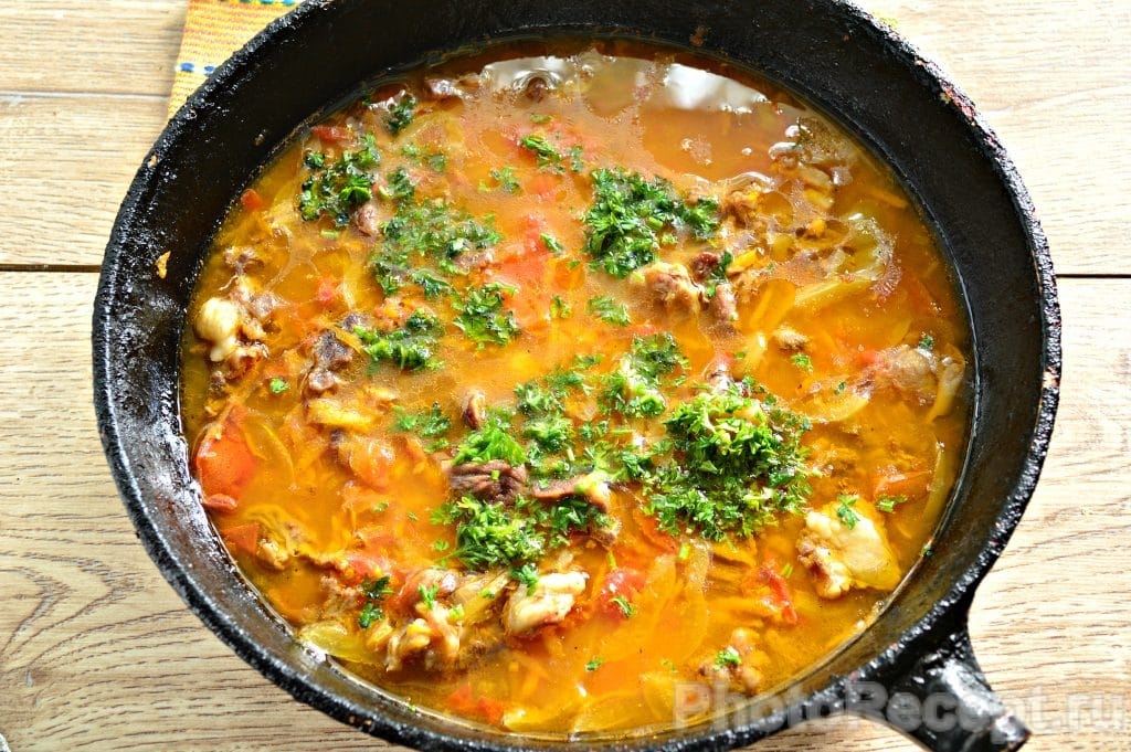 овощное рагу с бараниной баклажанами и кабачком. 8 8. овощное рагу с бараниной баклажанами и кабачком фото. овощное рагу с бараниной баклажанами и кабачком-8 8. картинка овощное рагу с бараниной баклажанами и кабачком. картинка 8 8. Среди восточных блюд особое место занимает Дымляма. Слово происходит от узбекского «думляш», что значит «запарить». Это очень сытная еда, состоящая из мяса, тушеных овощей и томленного картофеля. В повседневной жизни встречаются различные варианты произношения этого гастрономического шедевра: думляма, димлама, дамляма или домляма.