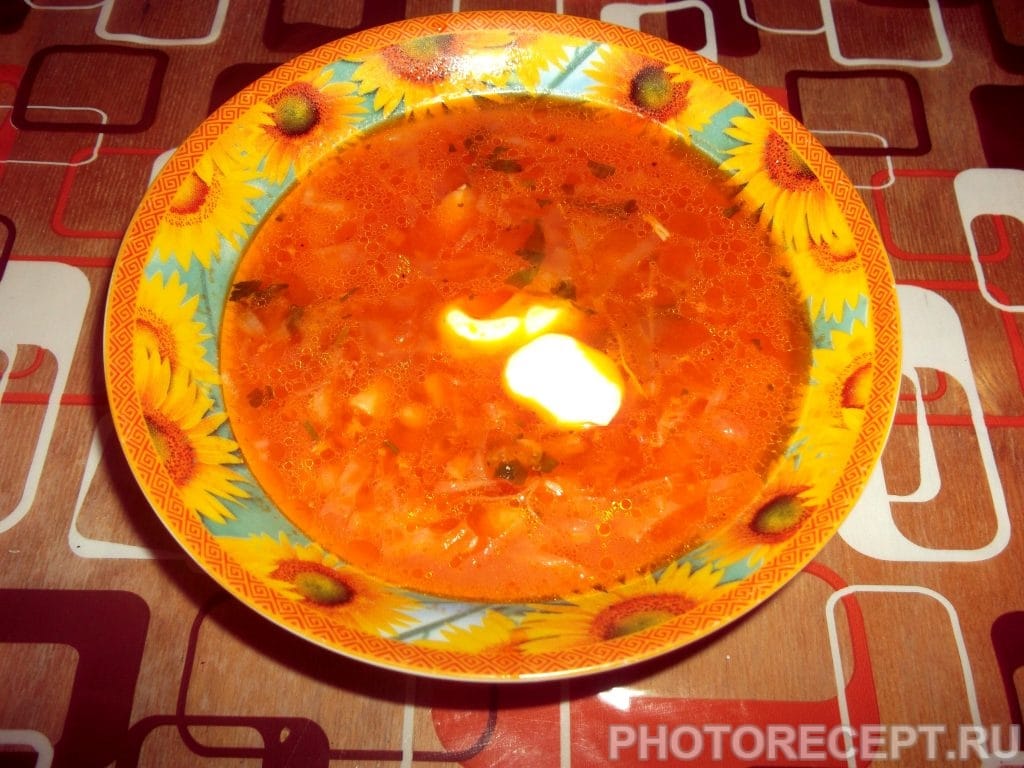 Классический борщ с фасолью