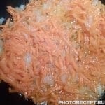 Фото рецепта - Голубцы запеченные в сливочно-томатном соусе под сырной коркой - шаг 5