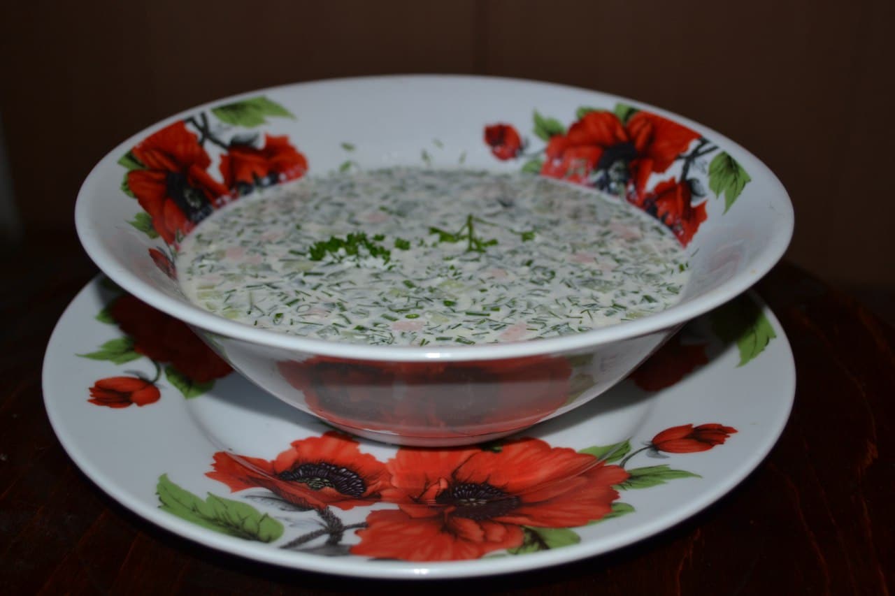 Быстрая окрошка на сыворотке