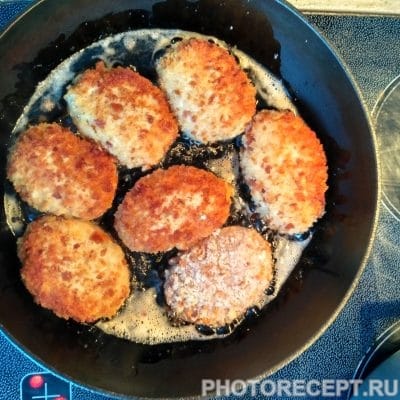 Фото рецепта - «Сборные» котлеты из четырех видов мяса - шаг 8