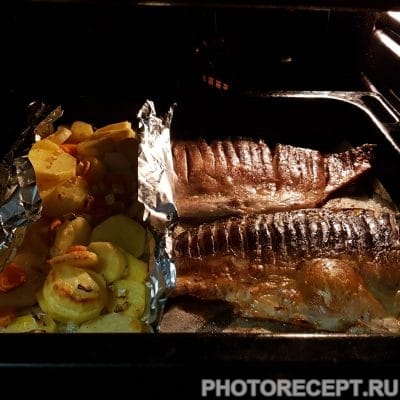 Фото рецепта - Нежный карп с овощами в духовке - шаг 4