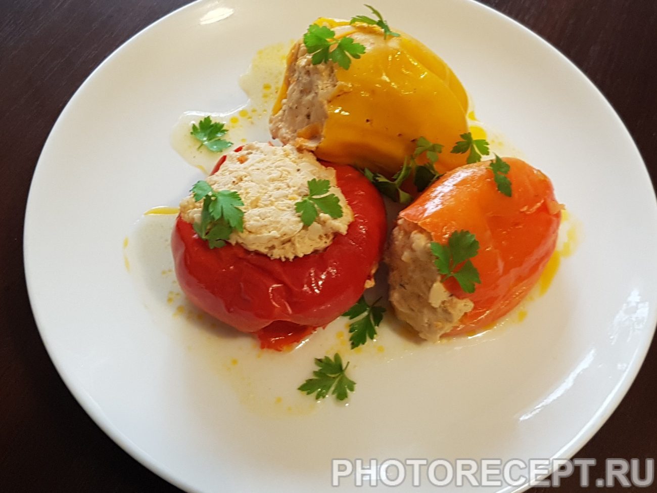 Перец, фаршированный картошкой и беконом