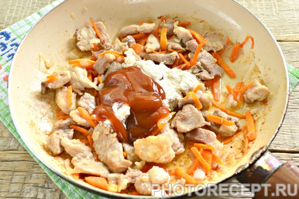Фото рецепта - Мясо с овощами на сковороде - шаг 7
