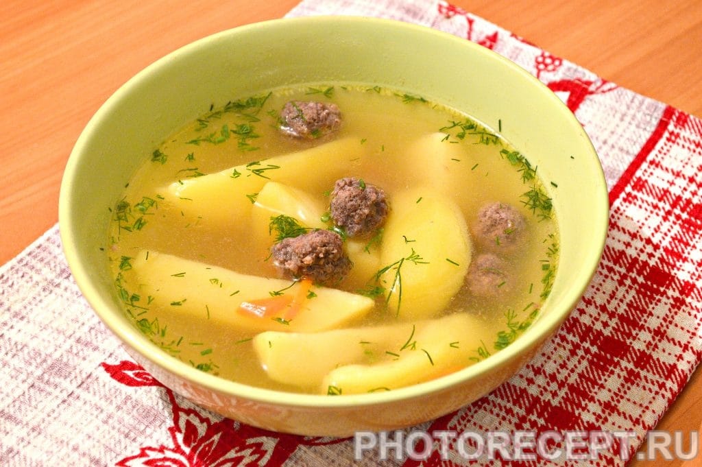 Картофельный суп с фрикадельками