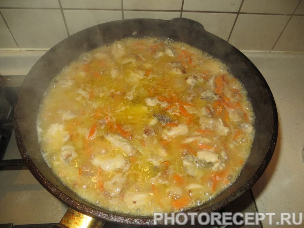 Фото рецепта - Плов с курицей - шаг 10