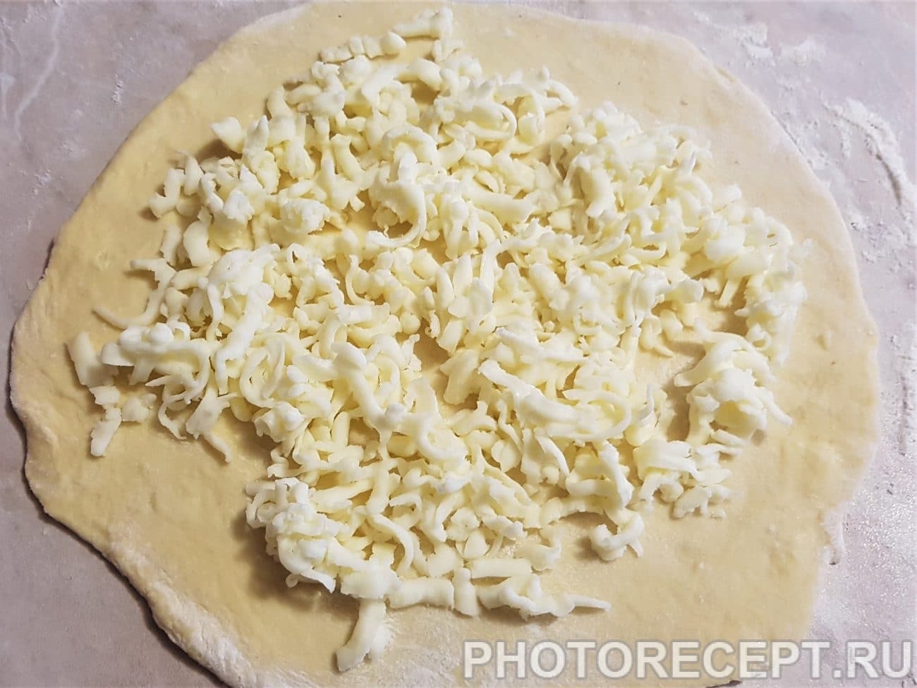 Томатные лепёшки на кефире, с сыром (в духовке)