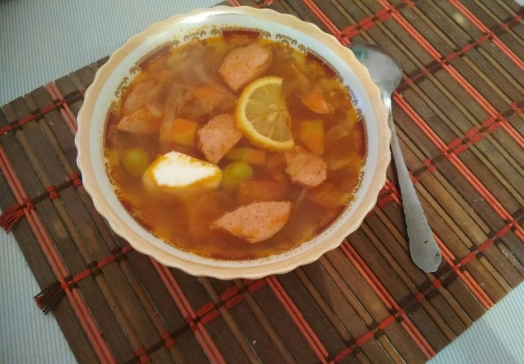Солянка домашняя
