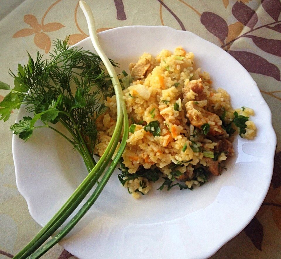 Плов из курицы в мультиварке