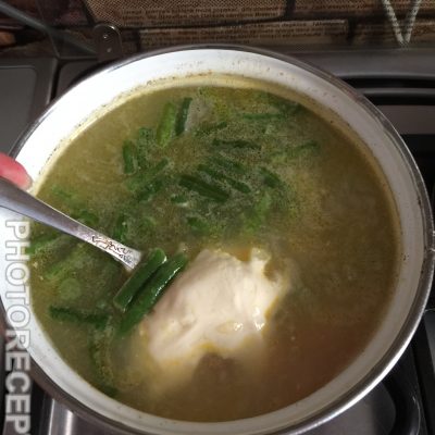 Фото рецепта - Сырный суп на курином бульоне - шаг 5