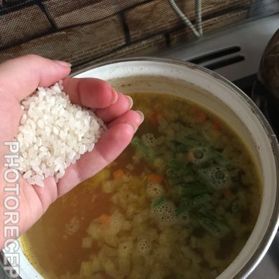 Фото рецепта - Сырный суп на курином бульоне - шаг 3