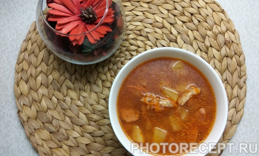 Солянка с колбасой