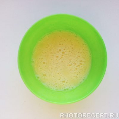 Фото рецепта - Мини-шницель в панировке из манной крупы - шаг 3