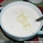Фото рецепта - Кабачки, запеченные с овощами под сырным соусом - шаг 4