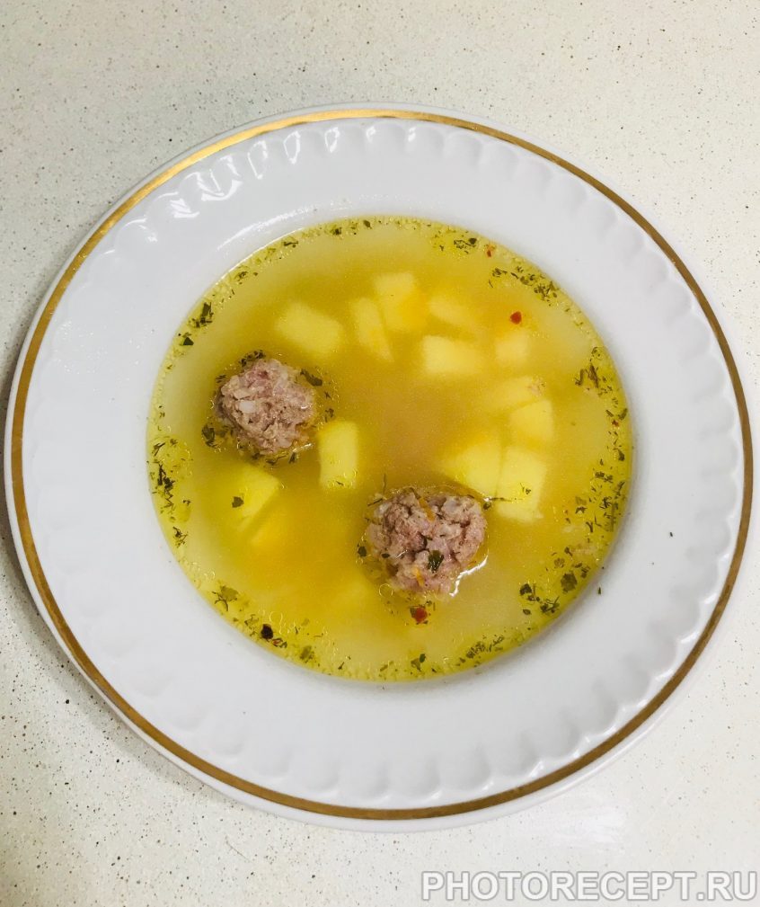 Суп-лапша с фрикадельками