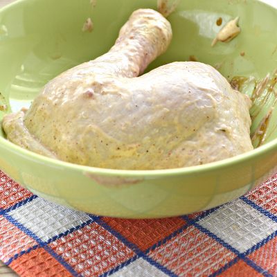 Запеченный окорочок с румяной корочкой