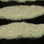 Фото рецепта - Творожные палочки - шаг 4