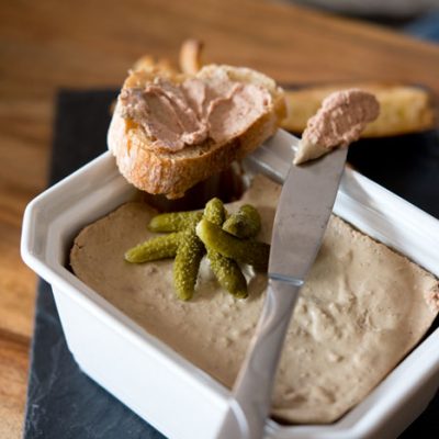 Паштет из говяжьей печенки с шампанским - рецепт с фото