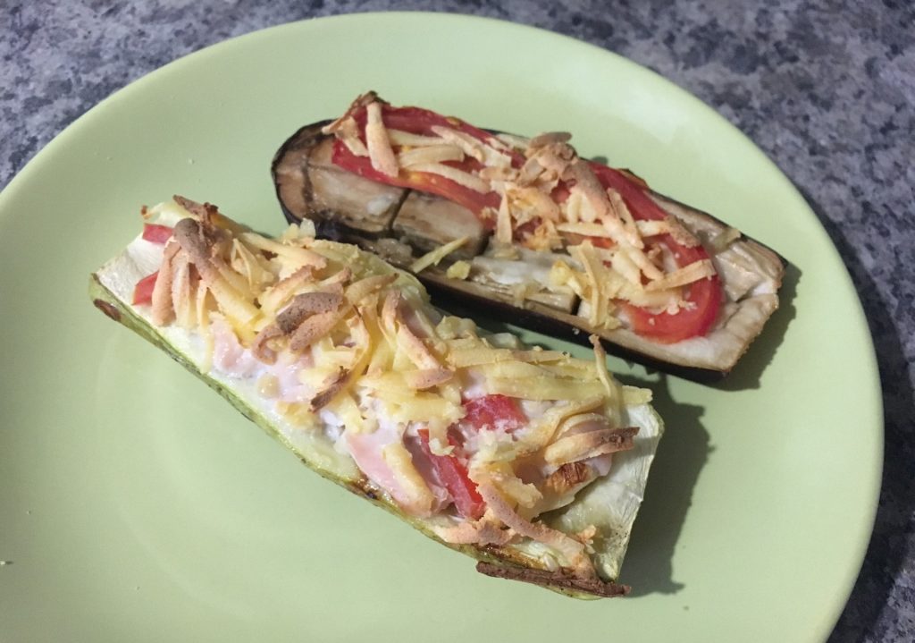 Запеченные овощи с начинкой