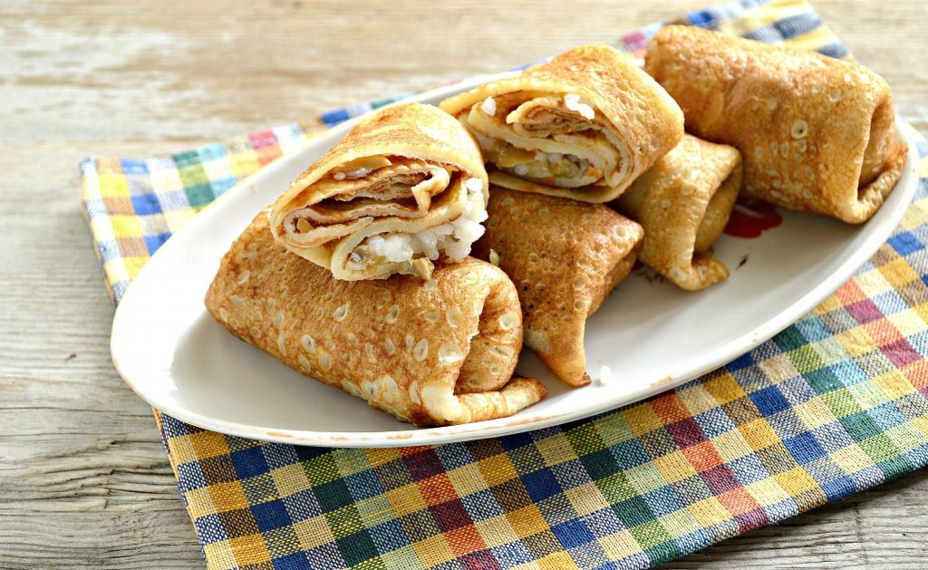 Вкусная начинка для блинов из риса и грибов