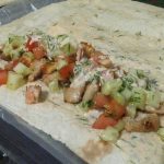 Фото рецепта - Домашняя шаурма с курицей - шаг 5