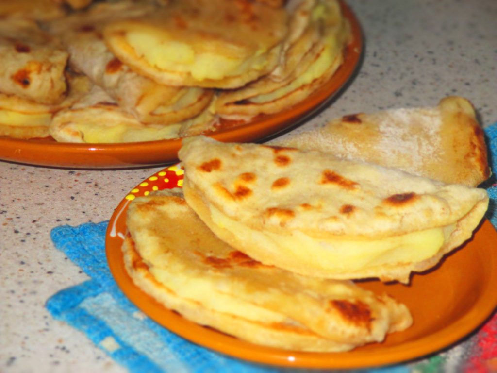 Кыстыбый с картофелем