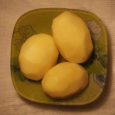 Фото рецепта - Забайкальские щи от бабушки Насти с перловкой и сайрой - шаг 3