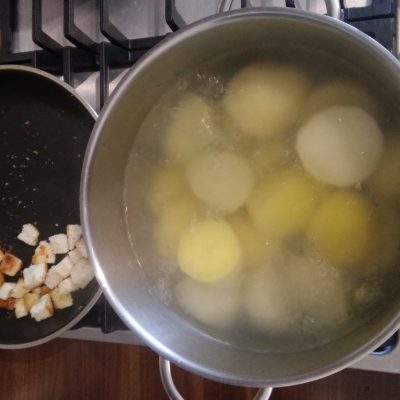 Фото рецепта - Как правильно сварить вкусный картофель - шаг 3