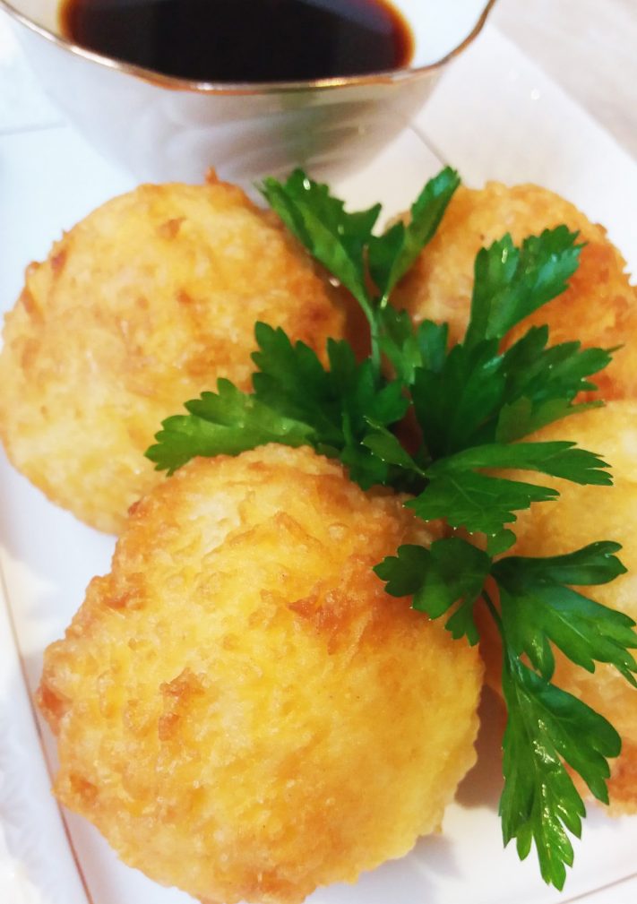 Рисовые шарики в сырной корочке
