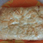 Фото рецепта - Мясной пирог из слоеного теста с фаршем индейки - шаг 5