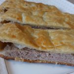 Фото рецепта - Мясной пирог из слоеного теста с фаршем индейки - шаг 5