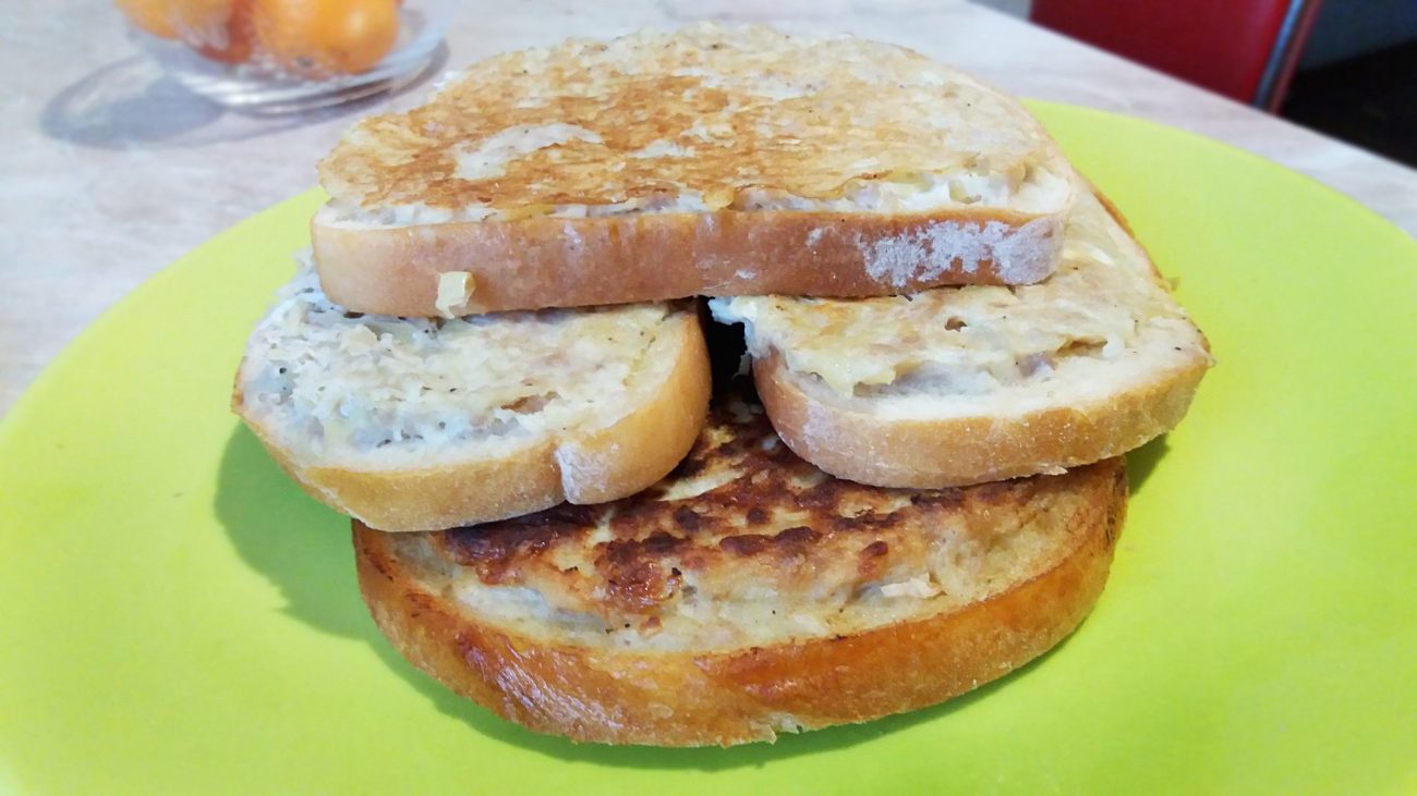 Закусочные горячие бутерброды с фаршем индейки и картофелем