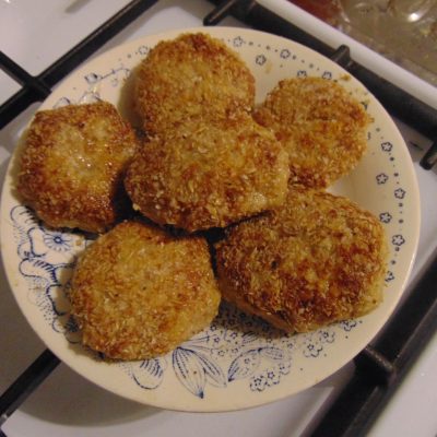 Фото рецепта - Котлеты из индейки с овощами - шаг 9