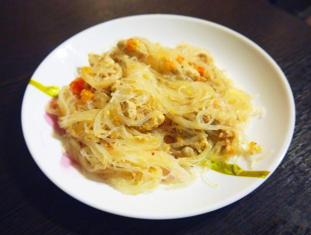 Мясной салат с фунчозой